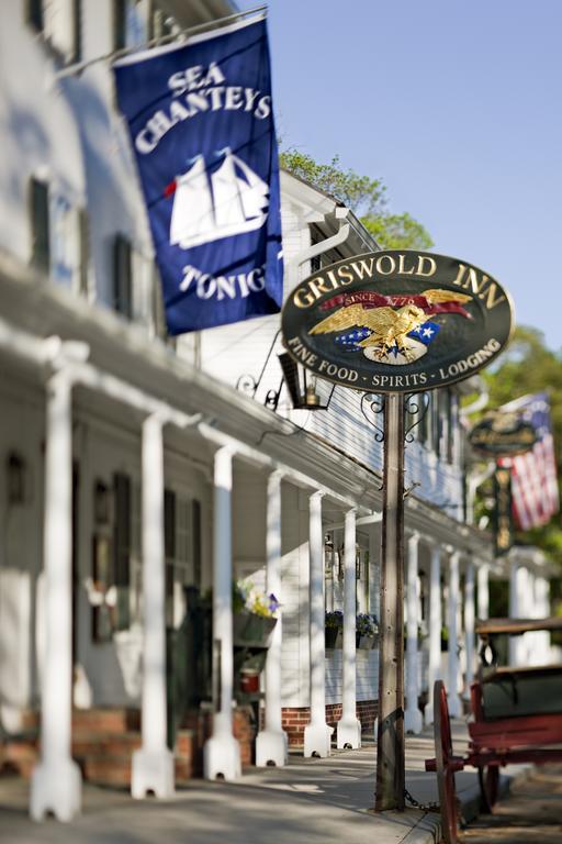 The Griswold Inn Essex Exterior foto
